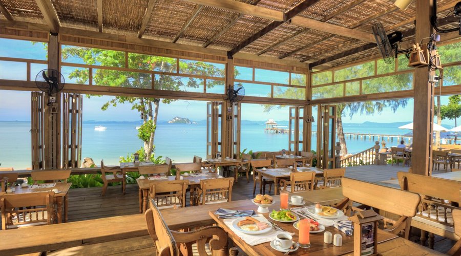 Chantara Restaurant offers a delectable array of gourmet Thai cuisine.