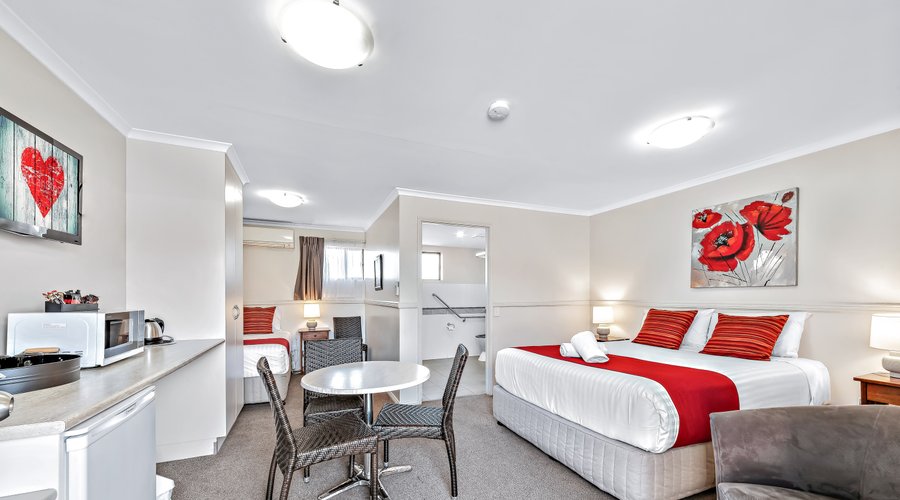 Deluxe Twin Room - Disability access