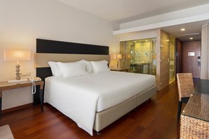 Room & Suite