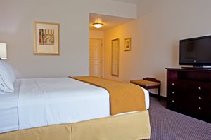 Room & Suite
