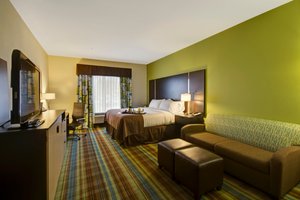 Room & Suite