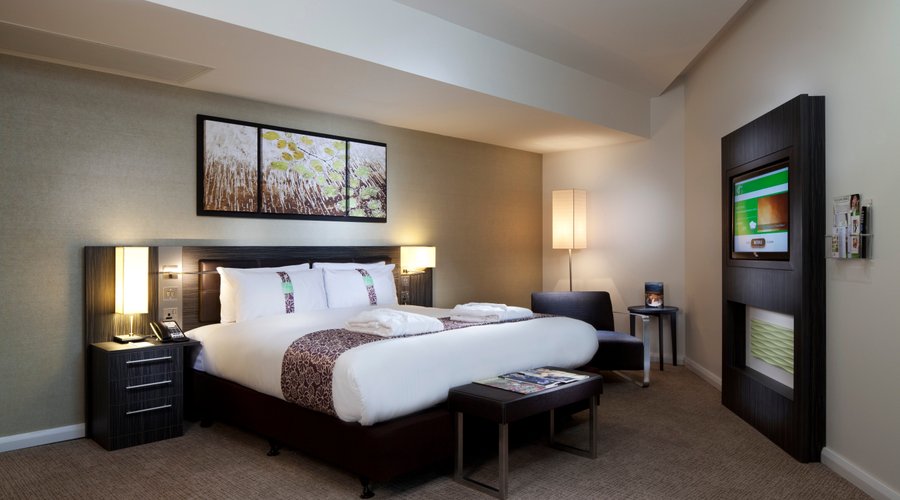 홀리데이 인 런던 - 커머셜 로드 (Holiday Inn London - Whitechapel, an IHG hotel) - 호텔 리뷰 & 가격 비교