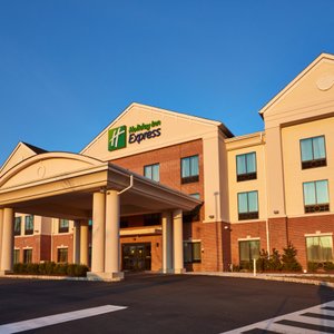 Holiday Inn Express Bordentown close Stepan, Manheim Auto Auctions