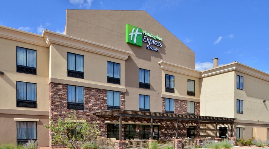 Welcome to Our Hotel in Page, AZ.