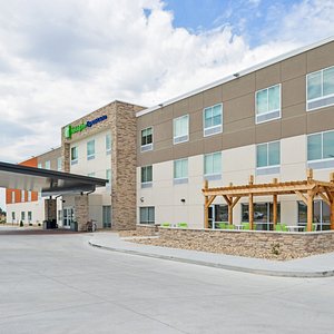 Holiday Inn Express & Suites Chadron, an IHG Hotel in Manderson