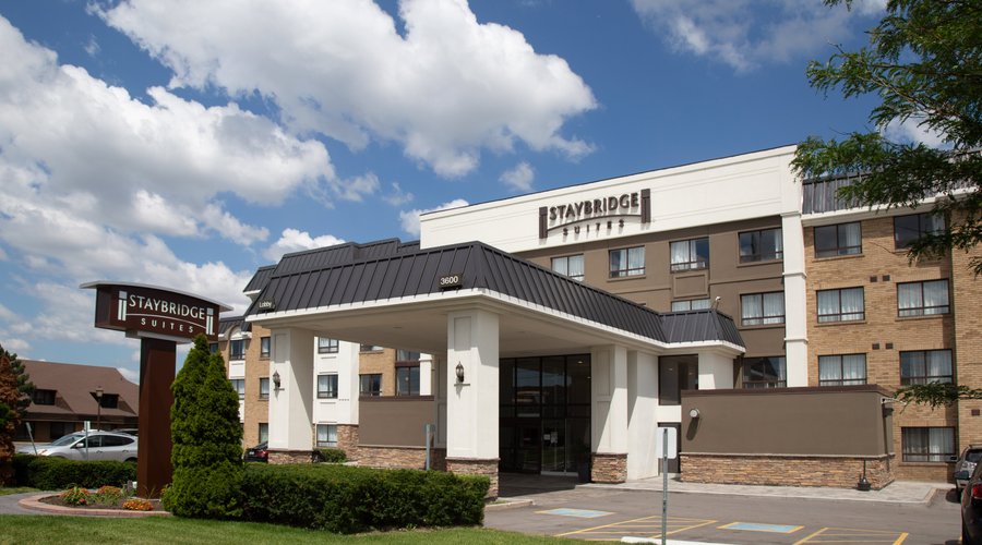 Renovated hotel located at Steeles Avenue & Hwy 400 in Toronto