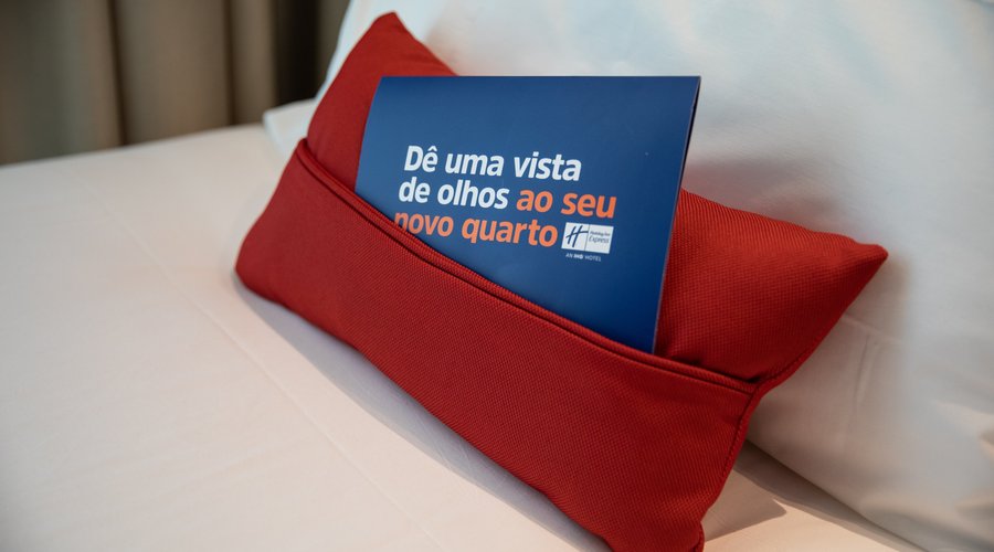 Standard Room Bed Detail