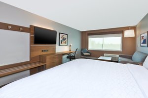 Room & Suite