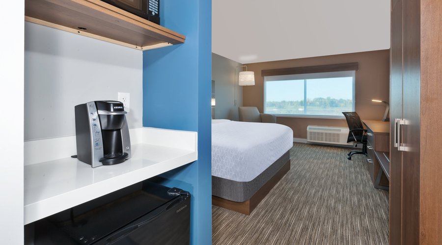 Our comfortable king rooms