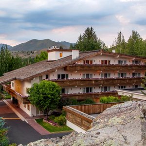 KHISummer Exterior Re