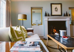 Room & Suite