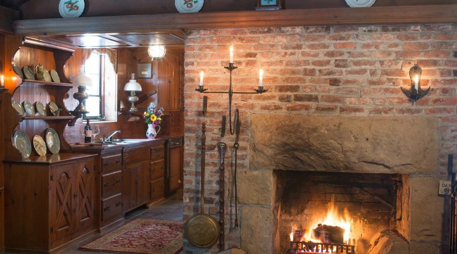 Hideout Cabin