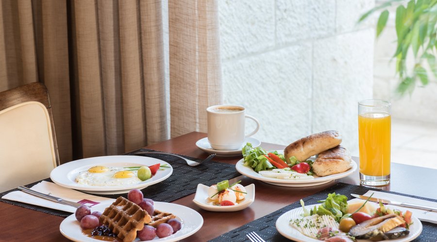 Leonardo Jerusalem Breakfast Dpi