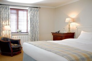 Room & Suite