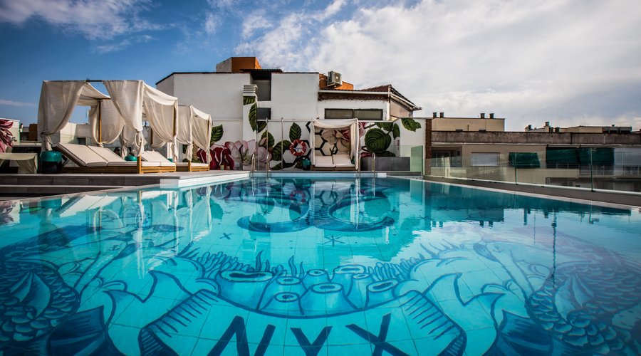 Seasonal Swimming Pool