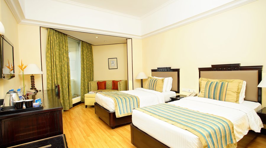 Superior City View Twin Room3
