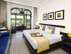 Room & Suite