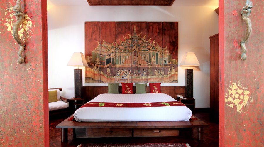 Classic Wing- Suite Hong Si