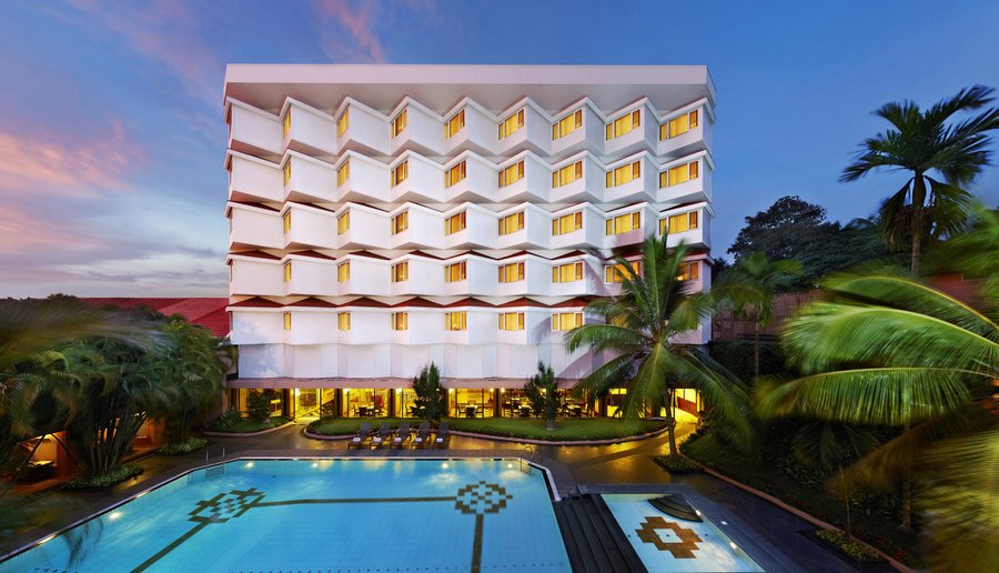 Gateway Calicut - Facade 2