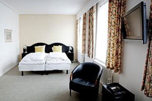 double ro single room