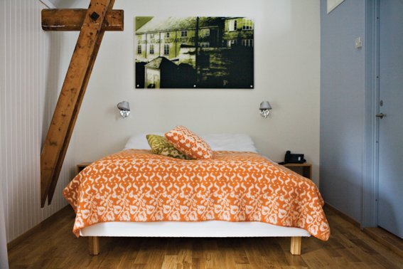 Standard twin room