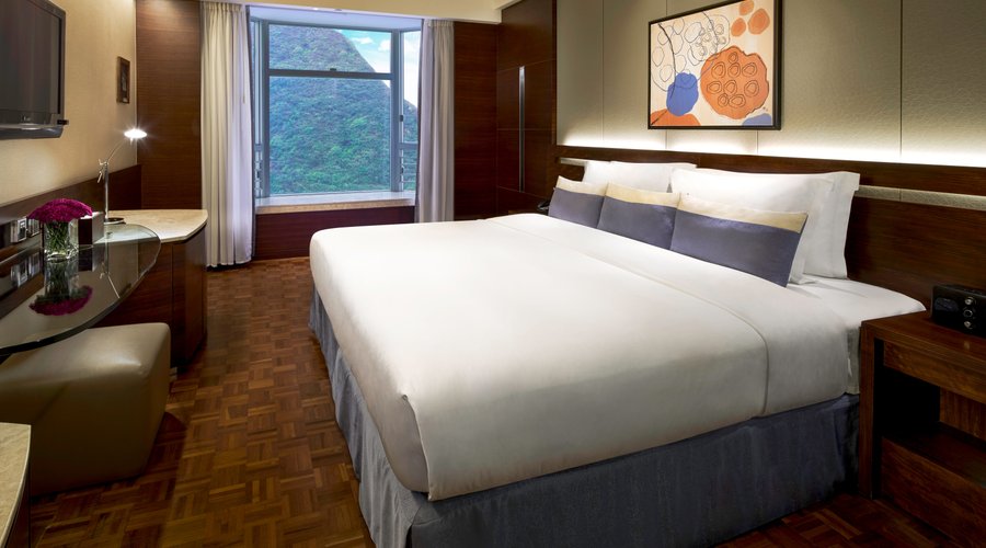 Hill View Room King Bed
