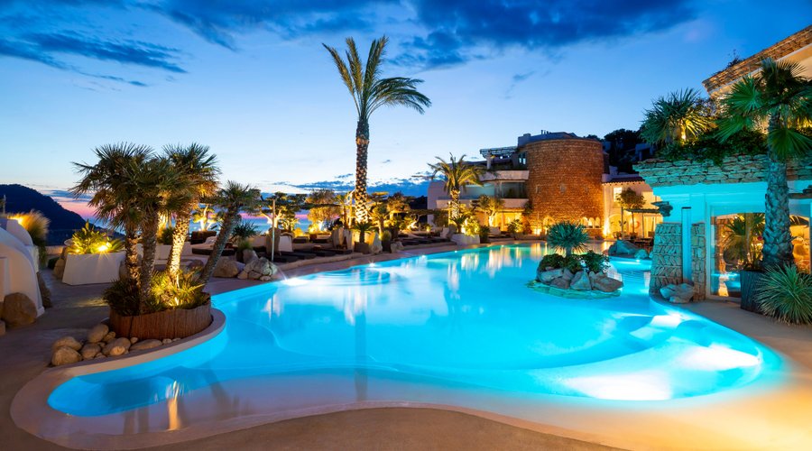 sunsetmainpool