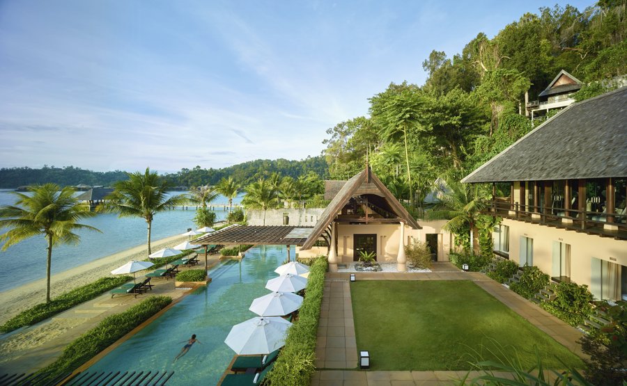 A hideaway at the jungle’s edge in coastal Borneo