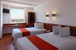 Room & Suite