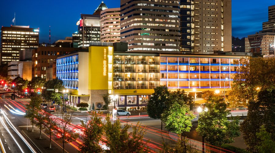 Hotel Rose Exteriors Hotel Front Evening