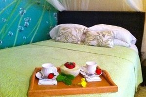 Room & Suite