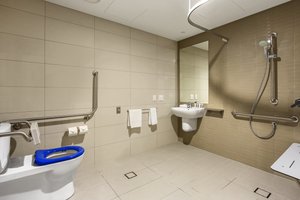 Room & Suite