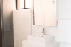 Room & Suite