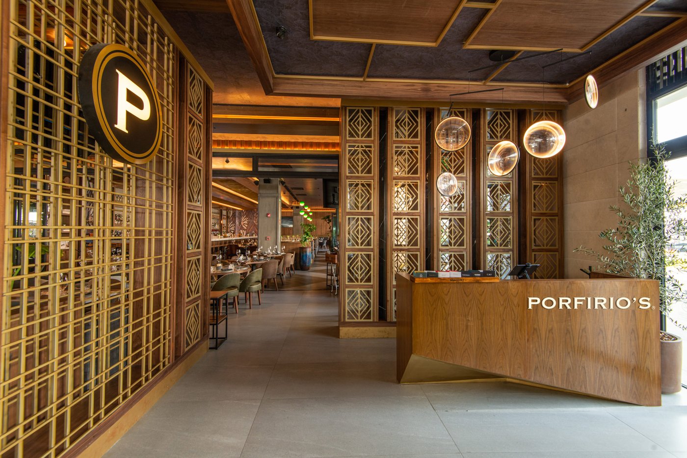 PORFIRIOS COYOACÁN, Mexico City - Centro Comercial Oasis Coyoacan Av. Universidad - Menu, Prices & Restaurant Reviews - Tripadvisor