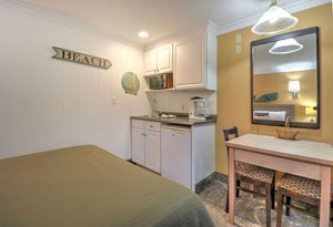 Room & Suite