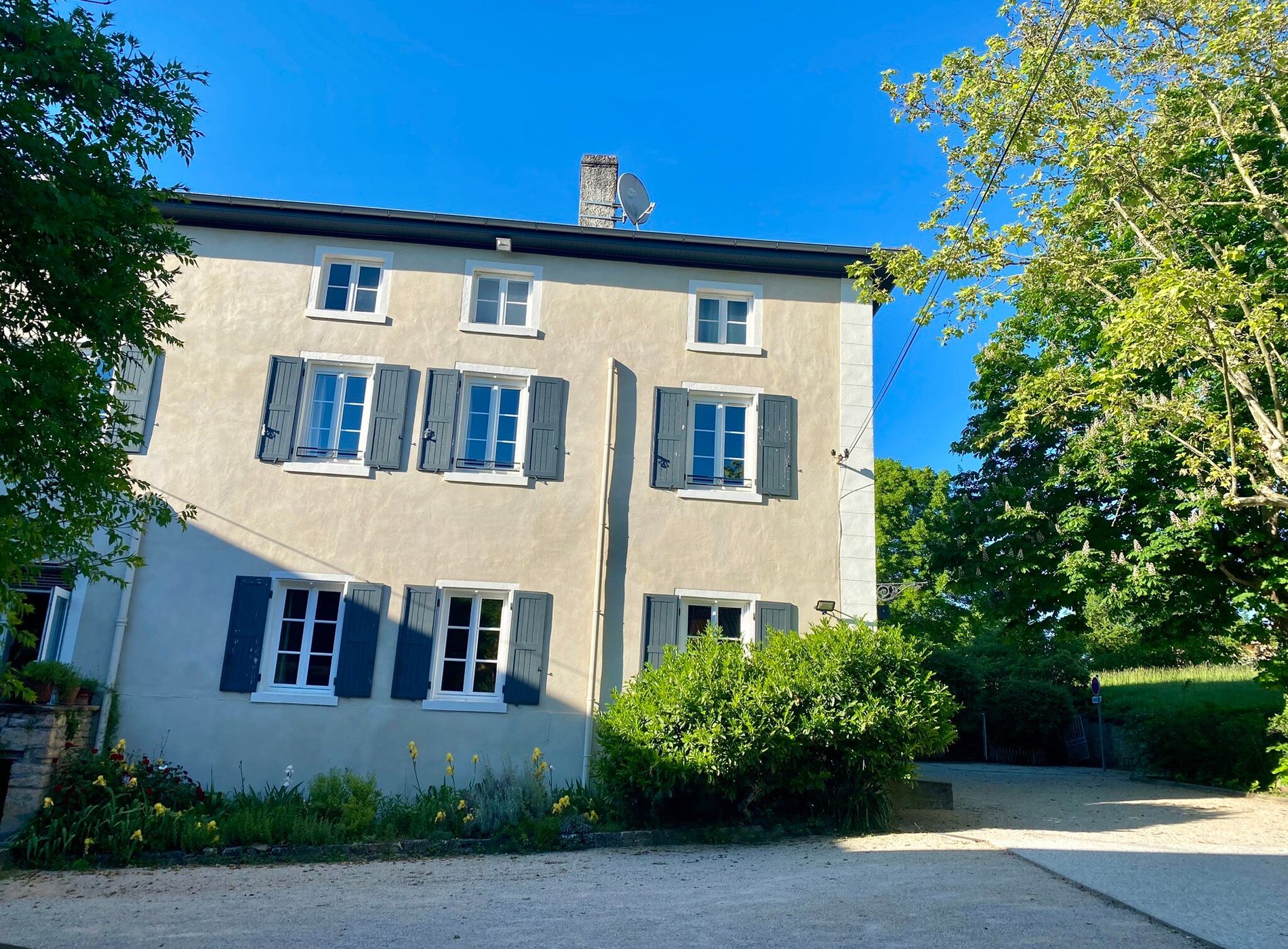 Le Relais du Çatey by null