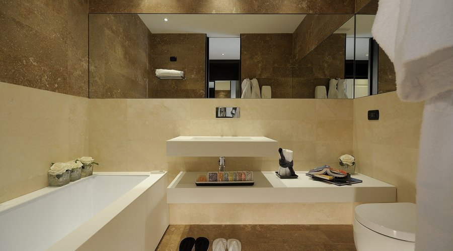 Bathroom Amenities Deluxe Room