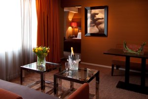 Room & Suite