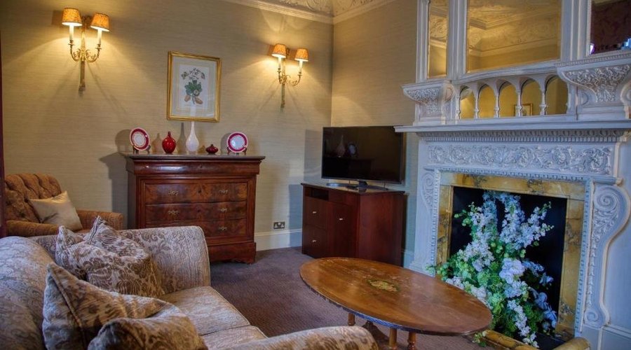 Lavinia Fenton Suite