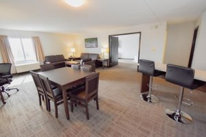 Room & Suite