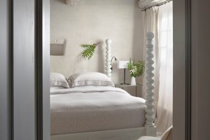 Room & Suite