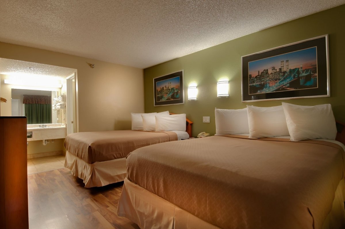 Hooker hotel - Review of Motel 6 Bakersfield Convention Center, Bakersfield,  CA - Tripadvisor