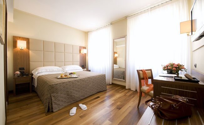 614173 Guest Room