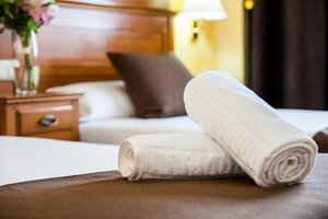 Room & Suite
