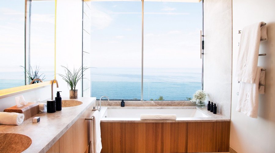 Akelarre Suite Bathroom