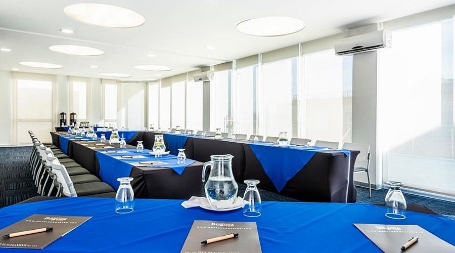 486104 Meeting Room