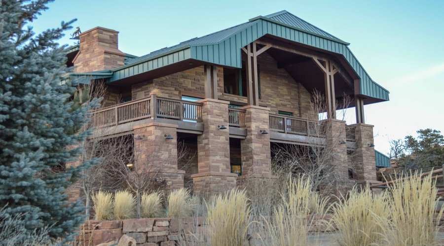 Cougar Ridge Lodge