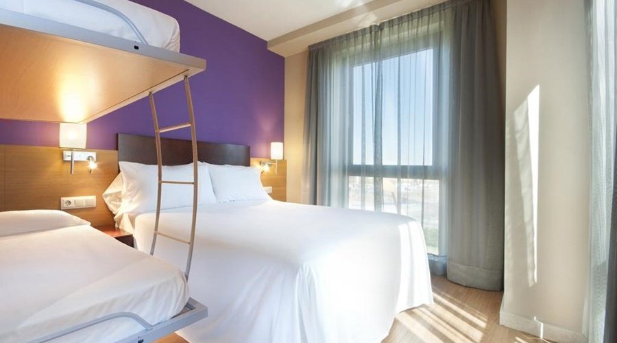 601573 Guest Room