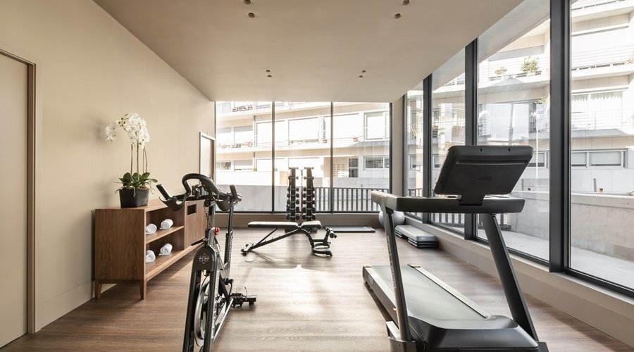 C1EF99 Health Club
