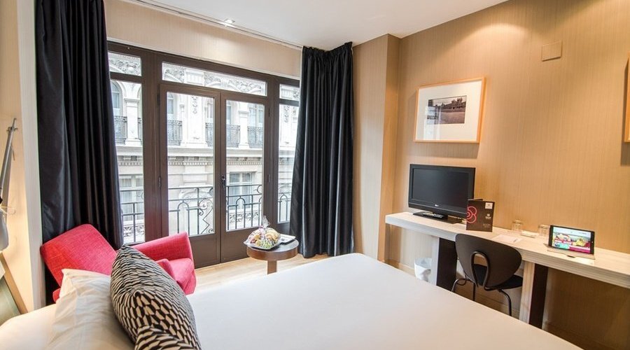 C73D22 Guest Room